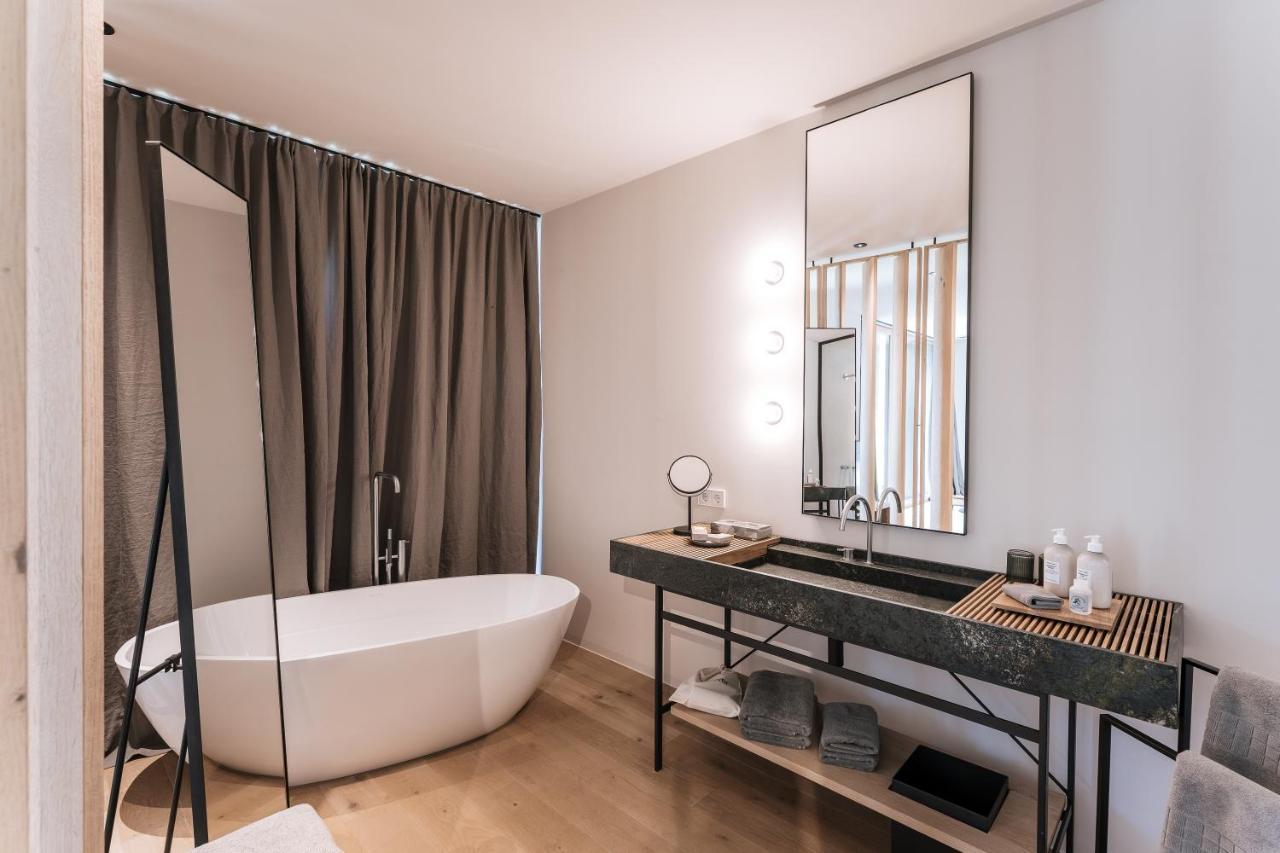 Zelloon Boutique Hotel เซลล์ อัม ซิลลา ภายนอก รูปภาพ